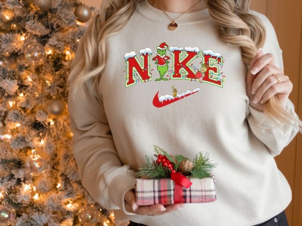 Christmas Sweatshirt Grinch Snowman Christmas Sweatshirt