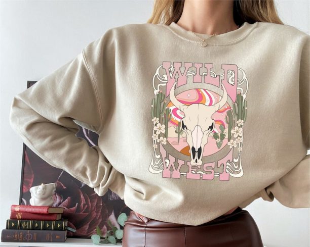 Country Concert Sweatshirt, Wild West, Cute Country Sweatshirt, Cowgirl Shirt, Western Vibes Tee