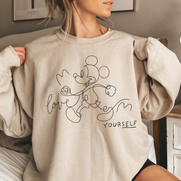 Disney Mickey Sketch Sweatshirt, Mickey Silhouette, Mickey Disney Family Vacation Unisex T-shirt Family Birthday Gift