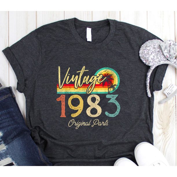 Vintage Retro 1983 40th Birthday Gifts T-Shirt For Men Women