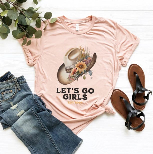 Let's Go Girls! Boho T-Shirt, Shania Twain Cowgirl Shirt, Southern Shirt, Festival Country Music Tee