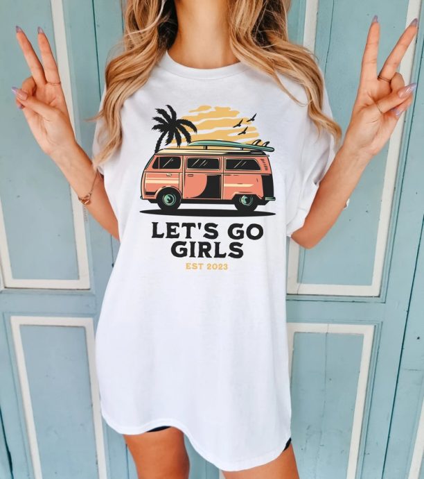 Lets Go Girls Retro T-Shirt, Shania Twain Country Music Concert Festival Shirt, Summer Girls Road Trip Tee