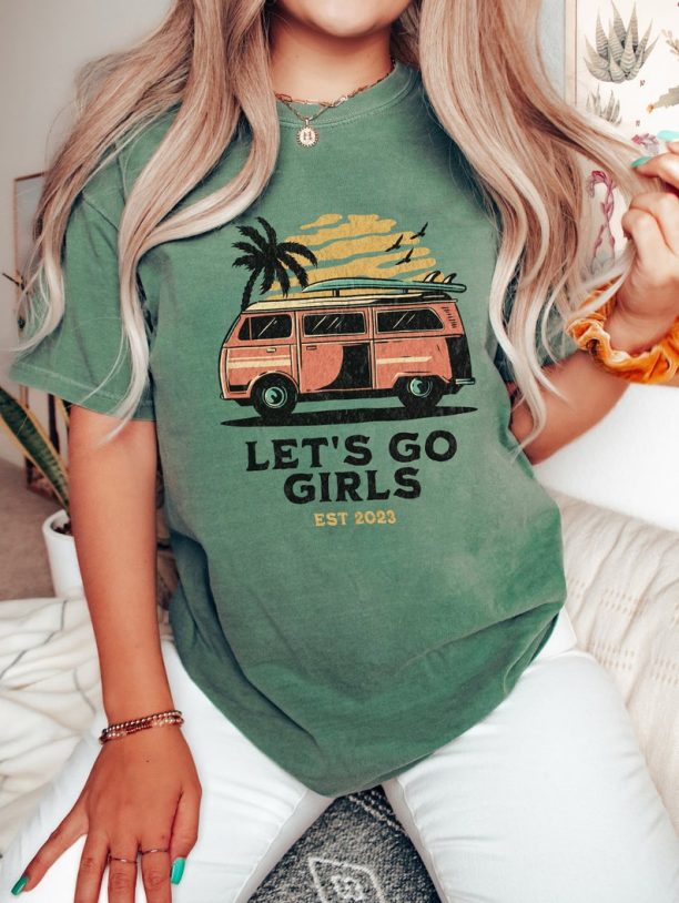 Lets Go Girls Retro T-Shirt, Shania Twain Country Music Concert Festival Shirt, Summer Girls Road Trip Tee