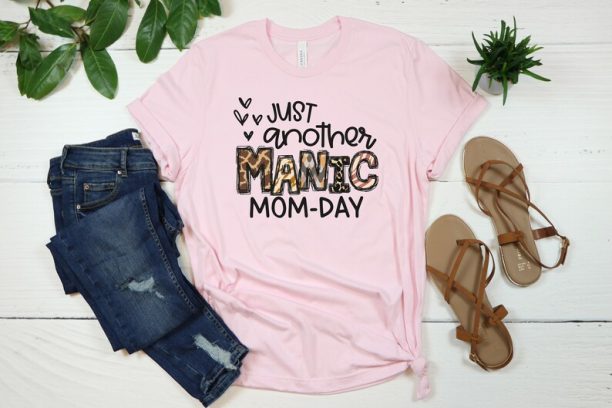 Just Another Manic Mom Day Shirt, Mom Shirt, Best Mom Shirt, Gift for Mom, Gift for Her, Mothers Day, Wife Shirt, Peace shirt, Funny shirt