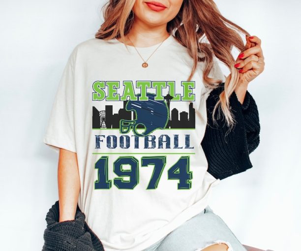 Vintage Seattle Football Tshirt, Seattle Football Shirt Cute, Retro Seattle Shirt, Gift for Seattle Football Fan