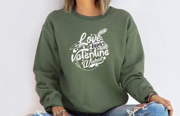 Love Kisses Valentine Wishes Sweatshirt, Love Sweatshirt, Winter Sweatshirt, Women Valentine Shirt, Woman Gift