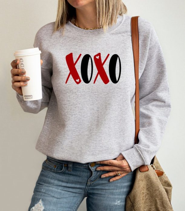 Valentines Day Sweatshirt, XOXO Sweatshirt, Valentines Shirt, Love Sweatshirt, Valentines Day Shirts for Women, Valentines Day Hoodie