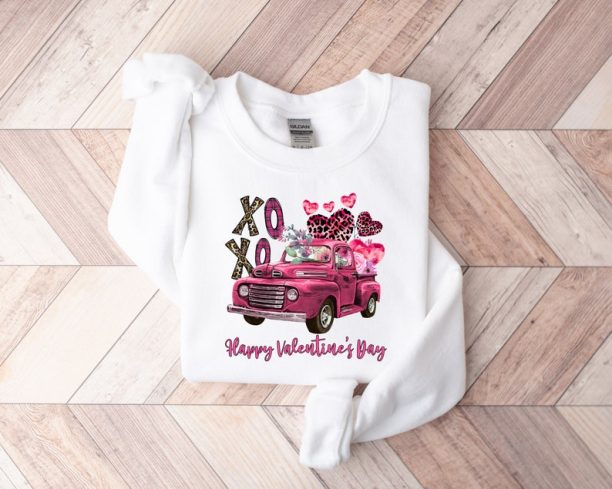 Valentine Truck Sweatshirt,Xoxo Valentines Day Shirts For Woman,Heart Shirt,Cute Valentine Shirt,Valentines Day Gift,Valentines Gift