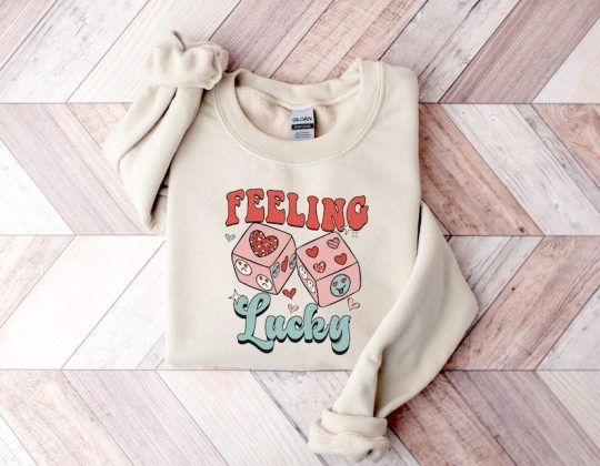 Feeling Lucky Sweatshirt, Valentine's Day Sweatshirt, Retro Valentine's Day Shirt, Oversized Crewneck, Couple Sweatshirt