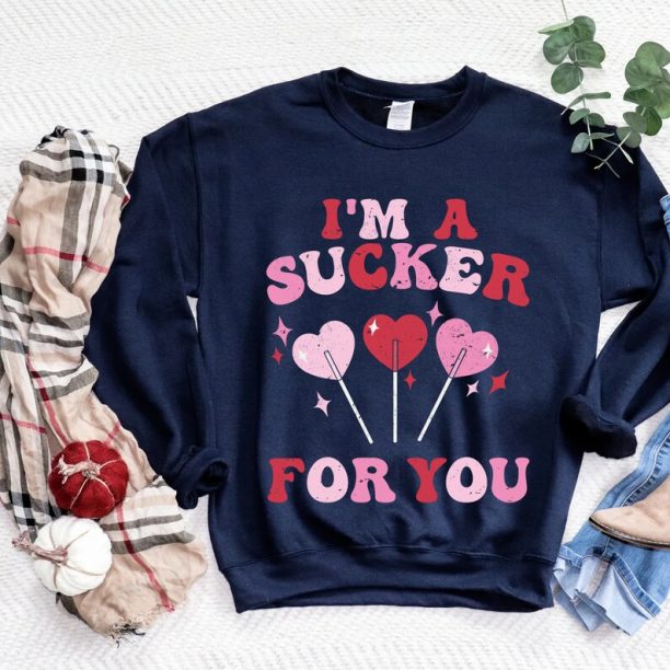 I'm a sucker for your Sweatshirt,Valentine Heart Sweatshirt,Retro Love Shirt,Love Shirt,Valentines Gift,Valentines day Sweatshirt