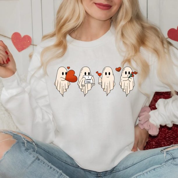 Cute Valentine Ghost Sweatshirt,Funny Valentine's Day Shirt,Cute Ghosts Shirt,Retro Valentines Day Shirt,Valentine gift,Valentines day Shirt