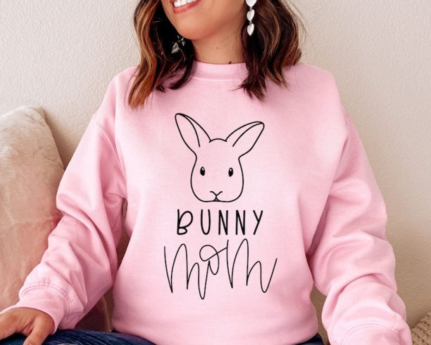 Bunny Mom Sweatshirt, Bunny Mother Sweatshirt, Rabbit Lover Gift, Rabbit Gift, Bunny Mom Gift, Animal Pet Sweatshirt, Rabbit Mama Sweatshirt