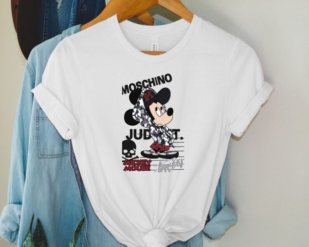 Moschino T-Shirt, Moschino Fashion T-Shirt, T-Shirt Moschino, Fashion Trend,Moschino Mickey Shirt, Disney trip shirt