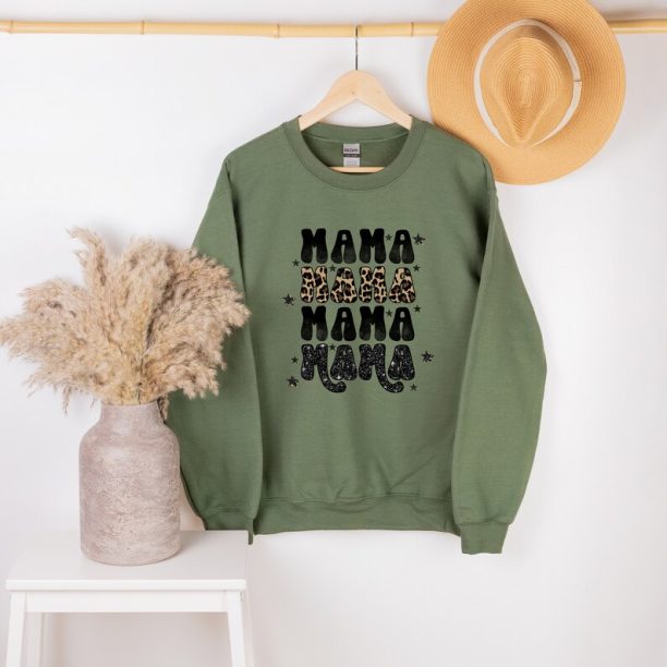 Mama Shirt, Leopard Mama Shirt, Cute Mother's Day Gift, Mother Shirt, Mama Shirt, Leopard Print Shirt for Mother, Cute Shirt for Mother