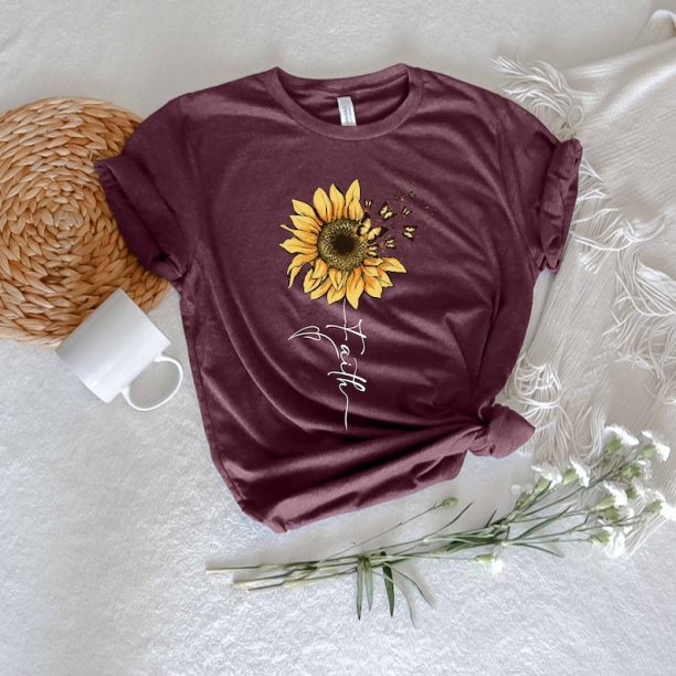 Christian Shirts, Religious Gifts, Faith Crewneck Sweatshirt, Christian Gifts, Sunflower Graphic Tees, Shirts for Women