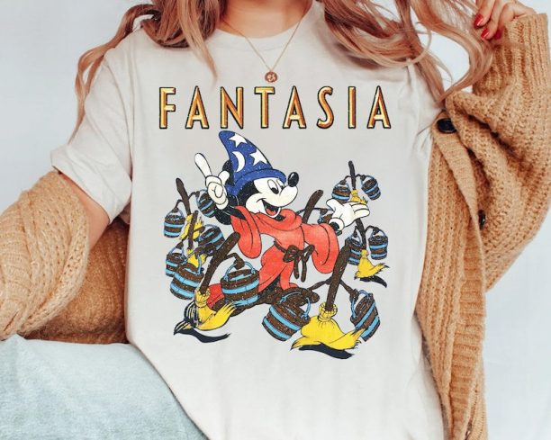 Disney Fantasia Sorcerer Mickey Mouse Magic Wizard Retro Shirt, WDW Magic Kingdom Unisex Comfort Colors® T-Shirt Family Gift