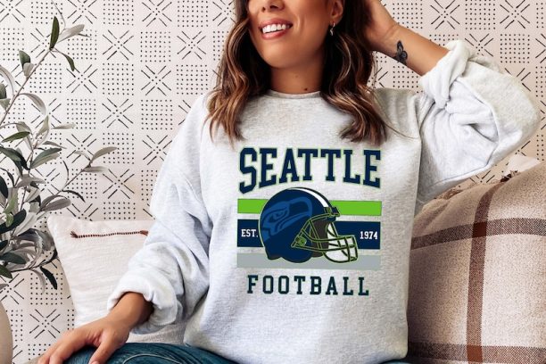 Seattle Football Crewneck, Seahawks Sweatshirt, Vintage Seattle Football Crewneck Sweatshirt, Seattle T-Shirt