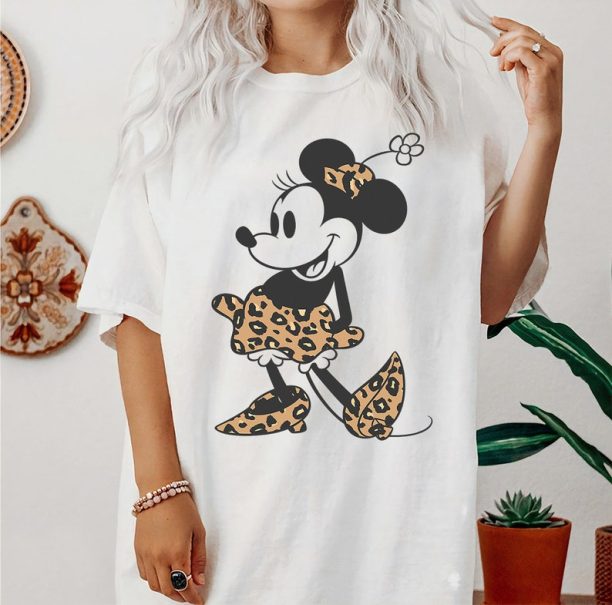 Disney Mickey And Friends Minnie Mouse Cheetah Print Outfit Traditional Portrait T-Shirt, Disneyland Family Matching Family Shirt