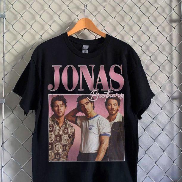 Jonas Brothers Vintage Tee, Jonas Brothers Tour Shirt, Concert 2023 Retro Unisex Gift, Jonas Brothers Graphic Tee