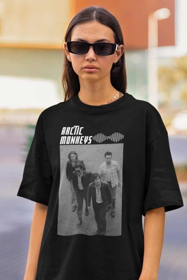 Limited Arctic Monkeys Vintage T-Shirt, Gift For Women and Man Unisex Bootleg T-Shirt