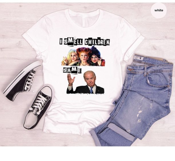 Sarcastic Joe Biden Halloween Gifts for Republicans, Anti Biden Halloween Crewneck Sweatshirt