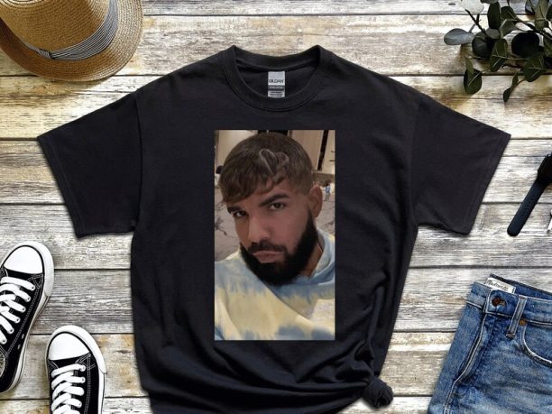 Drake Heart T-Shirt, Drake Graphic Tee, Drake Tour Shirt, Drake Tour Merch, its all a blur tour, 21 savage