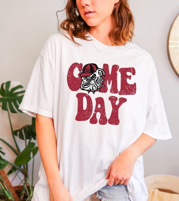 Game Day Shirt Retro Georgia Graphic Design shirt Distressed Bella Canvas T-shirt Football Fan Apparel College Gift Cute