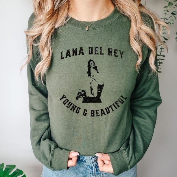 Retro Lana del Rey young and beautiful sweatshirt ultraviolence concert tour shirt music festival clothing vintage music