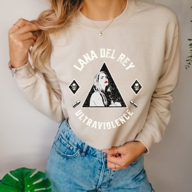 Lana del Rey retro 90s sweatshirt ultraviolence concert shirt vintage music festival clothing summertime sadness gift