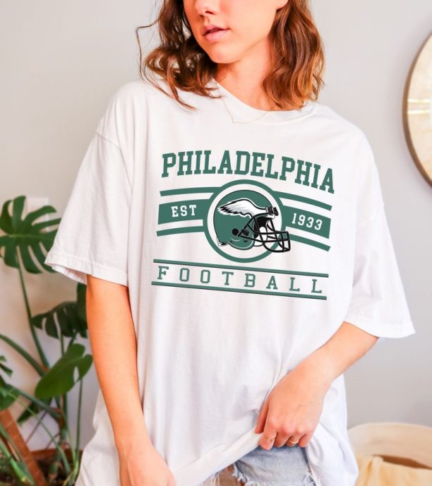 Philadelphia Football T-Shirt, Vintage Style Philadelphia Football Tshirts, Football Tshirt, Philadelphia T Shirt