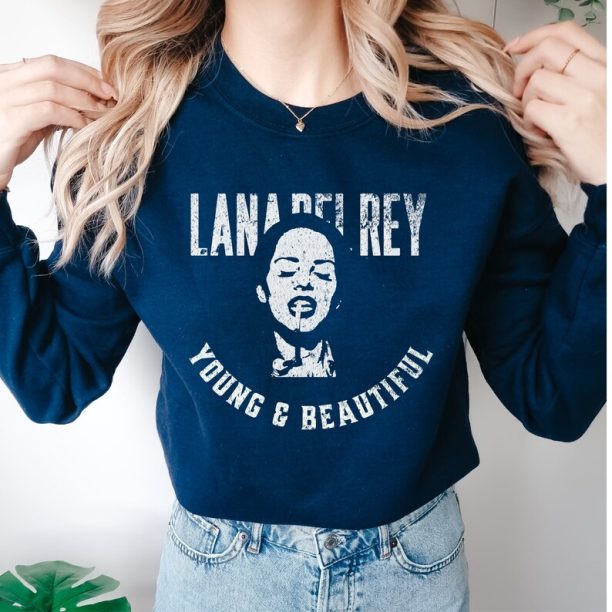 Retro Lana Del Rey sweatshirt vintage ultraviolence concert tour shirt music festival clothing gift for her young and