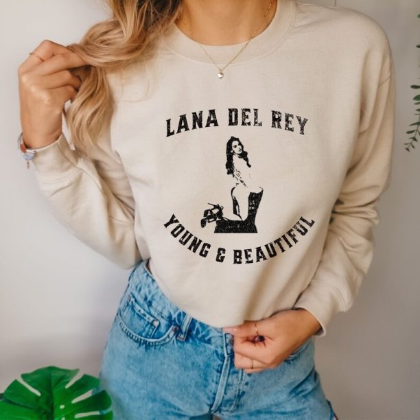 Retro Lana del Rey young and beautiful sweatshirt ultraviolence concert tour shirt music festival clothing vintage music