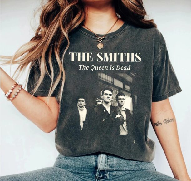 Comfort Color The Smiths The Queen is Dead, the Smiths shirt, Music The Smiths shirt