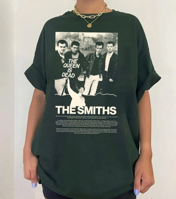 The Queen is dead The Smiths shirt, Music The Smiths shirt, The Smiths band Gift Tee for Men Women Comfort Color