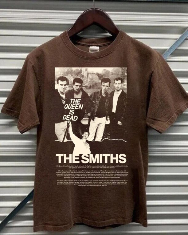 The Queen is dead The Smiths shirt, Music The Smiths shirt, The Smiths band Gift Tee for Men Women Comfort Color