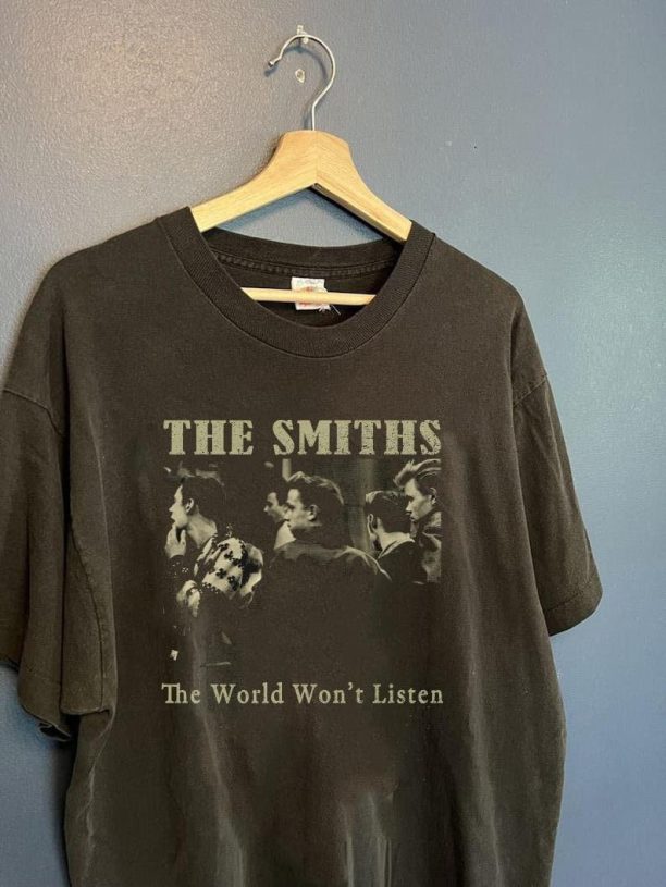 Vintage The Smiths Aesthetic T-Shirt - Retro The Smiths Shirt - The Smiths Shirt 80s Retro Musical Vintage T-Shirt