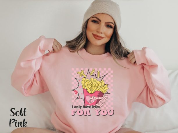 Valentine Skeleton Sweatshirt Valentine Love Sweatshirt Spooky Valentine Day Shirt Anti Valentine Sweatshirt Cute Valentine Tshirt Vday Gift