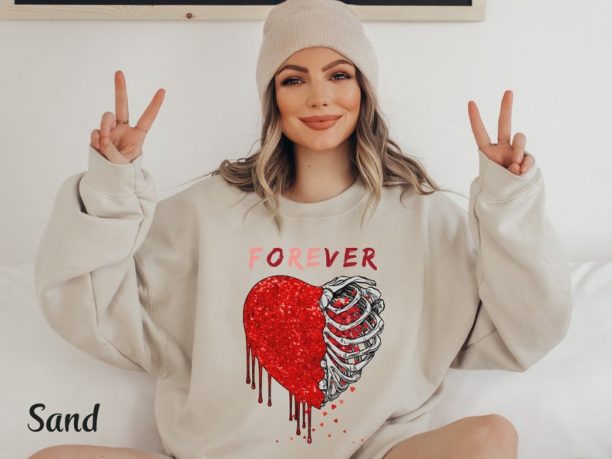 Valentine Heart Shirt Valentine Love Sweatshirt Anti Valentine Sweatshirt Single Valentine Funny Valentine Day Tshirt Valentine Love Shirt