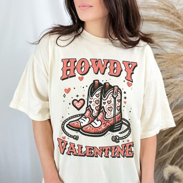 Howdy Valentine Comfort Colors Shirt, Cowgirl Western Valentines Gift, Howdy Valentine Shirt, Valentines Day Gift For Her Shirt