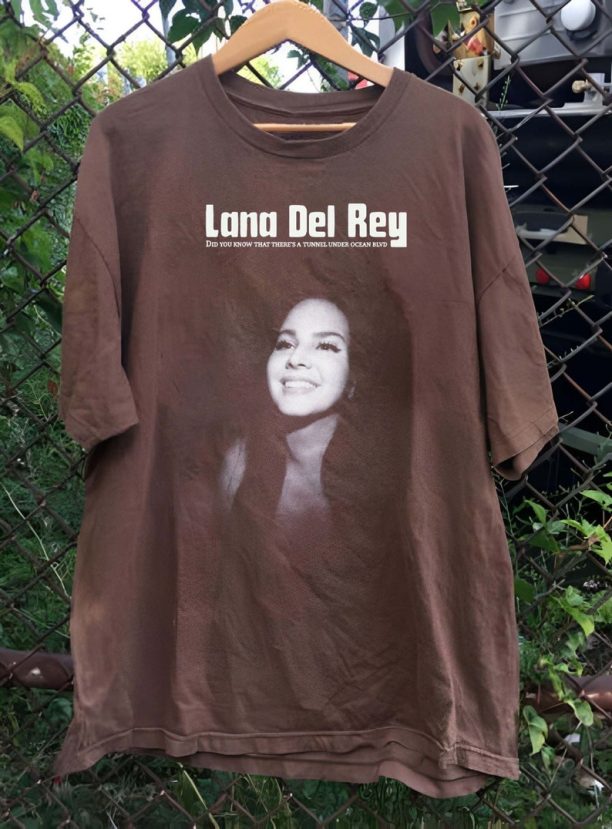 Vintage Lana Del Rey Shirt, Lana Del Rey Shirt, Lana Del Rey Party Vintge Shirt, Gift for men, Women Unisex T-Shirt