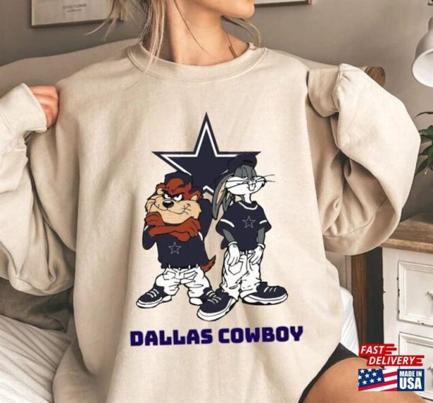 Dallas Cowboy Football Looney Tunes Vintage Style Nfl Unisex T-Shirt, Unisex Sweatshirt, Unisex Hoodie