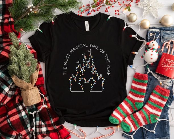 Magic Kingdom Disney Christmas tshirt, Disney Castle Shirt, Christmas Gifts, Mickey Christmas tshirt, Disneyland Family Vacation