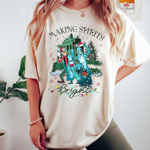 Making Spirits Bright, Disney Christmas Shirt, Hitchhiking Ghosts Haunted Mansion Shirt, Disney Inspired Shirt, Disneyland Shirt