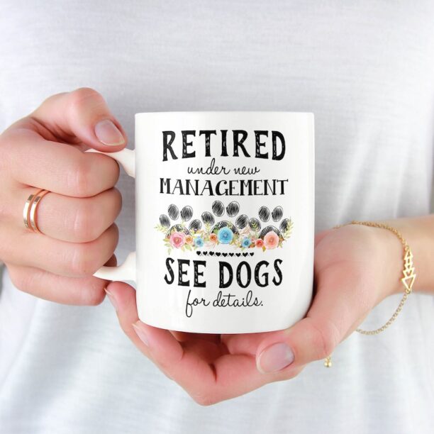 Retirement gift for grandma and dog moms