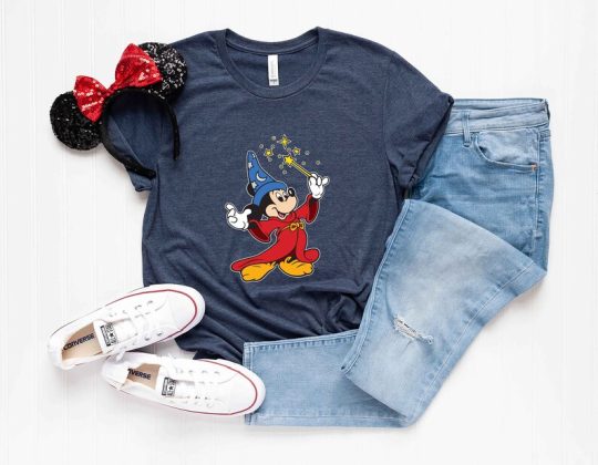 Vintages Mickey Mouse Wizard The Walt Disney Studios Wizard Mickey Mouse Disney Tee sorcerer mickey, fantasia shirt