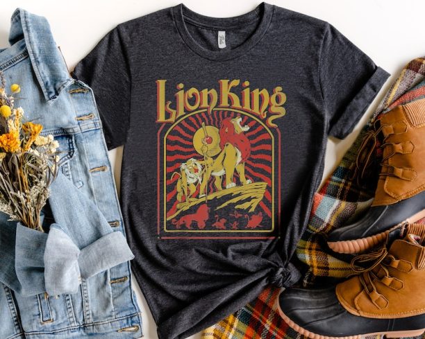 Retro Disney The Lion King Pride Rock Sunset Shirt