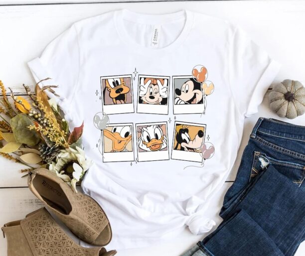 Retro Disney Characters Polaroid Shirt Mickey Minnie Donald Daisy Goofy Pluto T-shirt Magic Kingdom Park Walt Disney