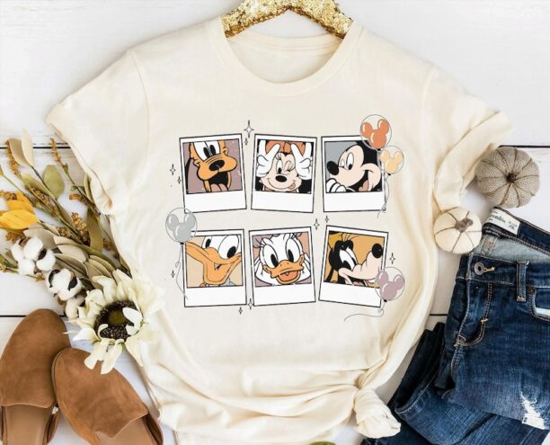 Retro Disney Characters Polaroid Shirt Mickey Minnie Donald Daisy Goofy Pluto T-shirt Magic Kingdom Park Walt Disney