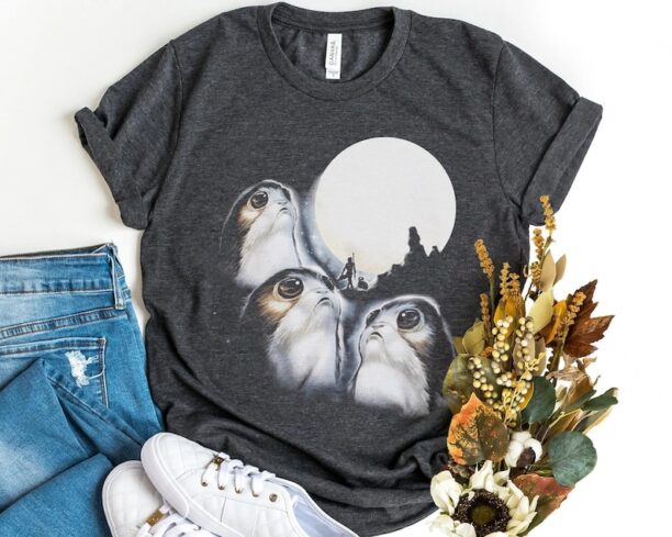 Cute Three Porg with Moon Sweatshirt / Retro Star Wars T-shirt / Walt Disney World Tee / Disneyland Family Vacation Trip