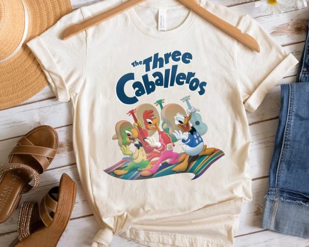 Disney The Three Caballeros Classic Donald Duck Jose Carioca Panchito Pistoles Shirt